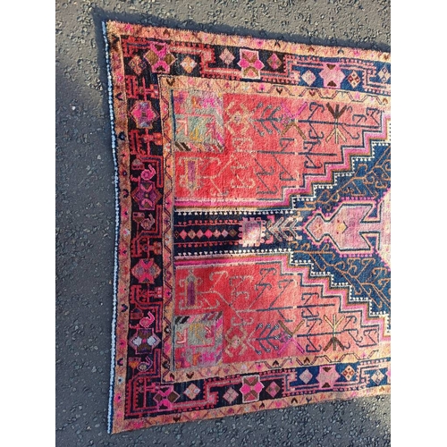 2160 - MULTICOLOURED HAND WOVEN FULL PILE PERSIAN VILLAGE RUG 297 CM X 153CM