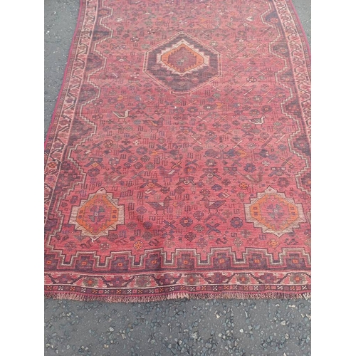 2172 - PERSIAN KAI TRIBAL CARPET WITH TRADITIONAL DESIGN 262CM X 171CM