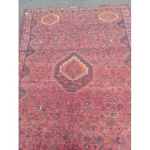 2172 - PERSIAN KAI TRIBAL CARPET WITH TRADITIONAL DESIGN 262CM X 171CM