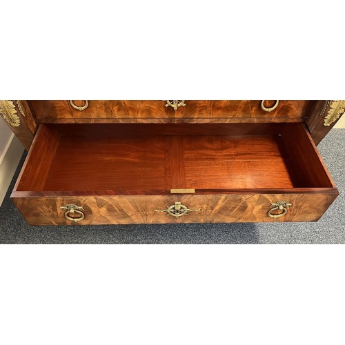 1 - 19TH CENTURY MARBLE TOPPED CONTINENTAL MAHOGANY COMMODE IN THE EMPIRE STYLE WITH 3 LONG DRAWERS & DE... 