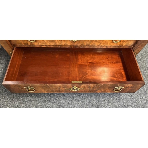 1 - 19TH CENTURY MARBLE TOPPED CONTINENTAL MAHOGANY COMMODE IN THE EMPIRE STYLE WITH 3 LONG DRAWERS & DE... 