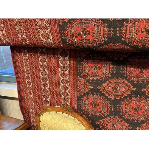 2091 - RED AND BLACK GROUND TURKMAN CARPET WITH ALL OVER DIAMOND BAKHAR DESIGN 390 X 253CM