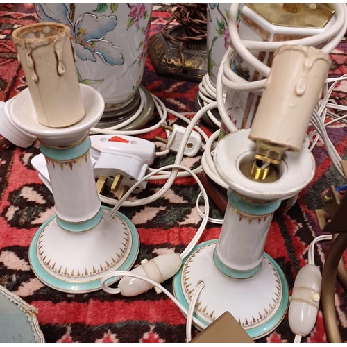 2098 - PAIR OF FLORAL DECORATED PORCELAIN TABLE LAMPS, 3 PICTURE WALL LIGHTS, ETC