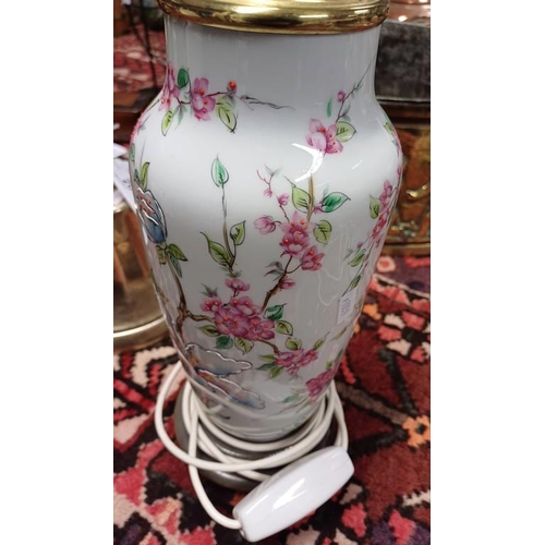 2098 - PAIR OF FLORAL DECORATED PORCELAIN TABLE LAMPS, 3 PICTURE WALL LIGHTS, ETC