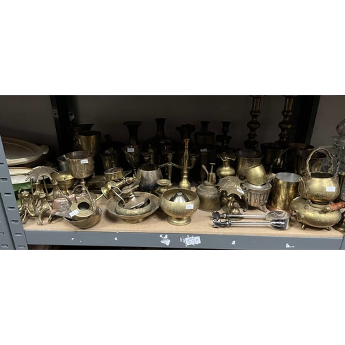 3032A - LARGE SELECTION OF BRASSWARE ON 2 SHELVES