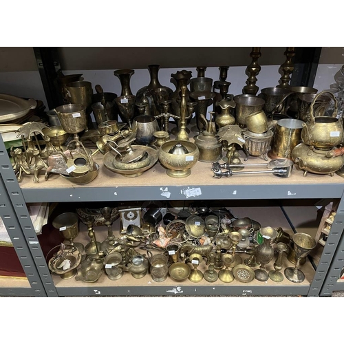 3032A - LARGE SELECTION OF BRASSWARE ON 2 SHELVES