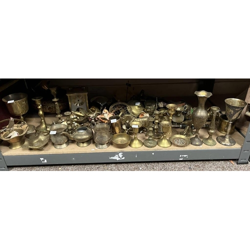 3032A - LARGE SELECTION OF BRASSWARE ON 2 SHELVES