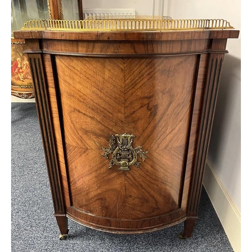 83 - 19TH CENTURY KINGWOOD CENTRE OPEN BOOKCASE WITH SHELVED SECTION TO EACH SIDE & BRASS GALLERY TOP - 8... 