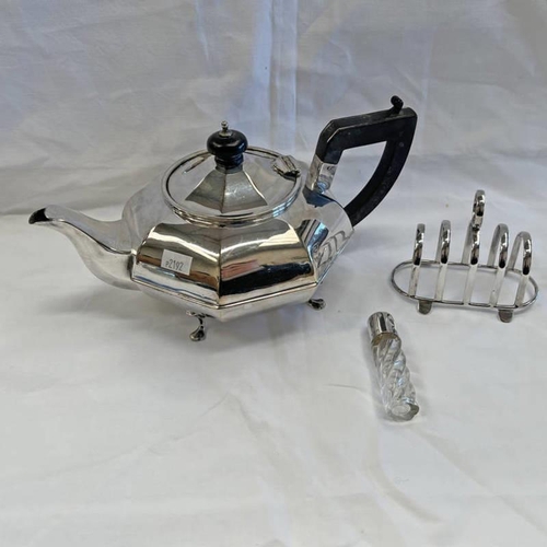 340 - SILVER 5 BAR TOASTRACK, SILVER TOPPED GLASS SCENT BOTTLE & SILVER PLATED TEAPOT