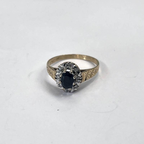 373 - 9CT GOLD SAPPHIRE & DIAMOND CLUSTER RING - 1.8 G, SIZE M