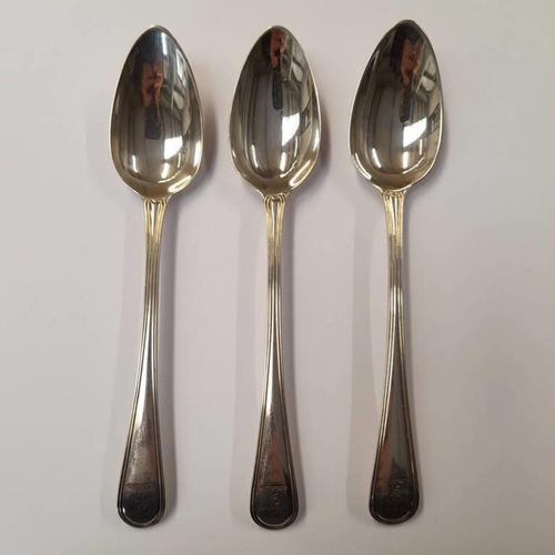 384 - SET OF 3 GEORGE III SILVER DESSERT SPOONS BY GODBEHERE & WILSON, LONDON CIRCA 1796 - 90G