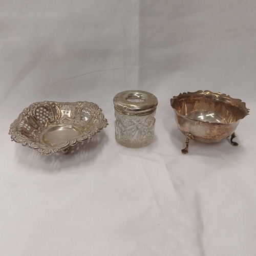 400 - SILVER DISH WITH PIERCED DECORATION, SILVER TOPPED GLASS JAR & SILVER SUGAR BOWL - 110G WEIGHABLE