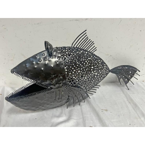 1377 - MODERN METAL SCULPTURE OF A FISH 63CM LONG