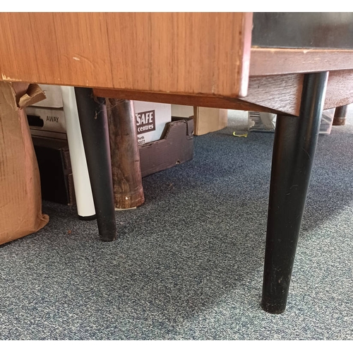 3 - BRA BOHAG TROED TEAK SIDEBOARD MODELL TRIO WITH 5 CENTRALLY SET DRAWERS FLANKED TO EACH SIDE BY SLID... 