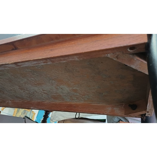 3 - BRA BOHAG TROED TEAK SIDEBOARD MODELL TRIO WITH 5 CENTRALLY SET DRAWERS FLANKED TO EACH SIDE BY SLID... 