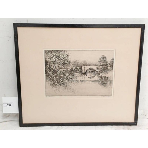 Lot 1032      