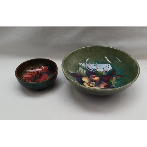 3054 - 2 SMALL MOORCROFT BOWLS DECORATED WITH ORCHID & HIBISCUS, LARGEST 14CM DIAMETER