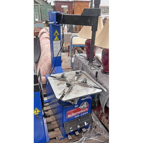 Lot 6007      