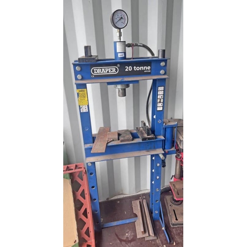 Lot 6008      