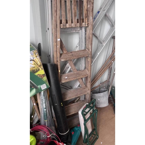 Lot 6039      
