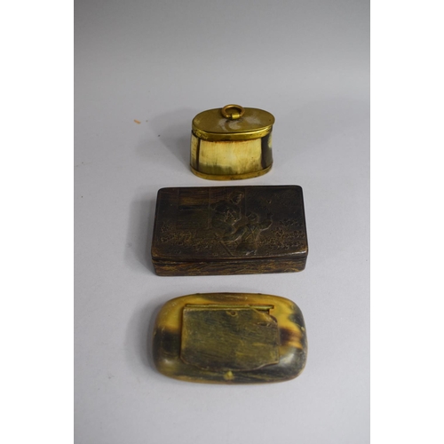 243 - A Collection of Three Horn Snuff Boxes to include Defanse Son Faite