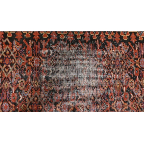 286 - An Antique Persian Farahan Rug, 200cm x 129cm