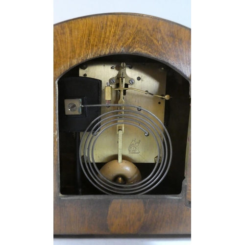 40 - A Mid 20th Century Oak Cased Mantle Clock with Eight Day Movement by Bentima, 26cm Wide