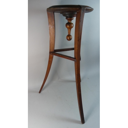 460 - An Edwardian Torchere Stand with Splayed Legs and Circular Top