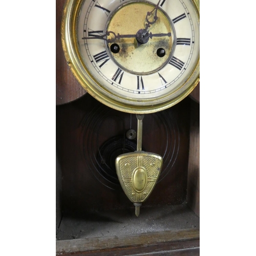 31 - An Early 20th Century American Mantle Clock, 37cm high