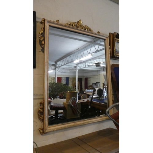 88 - A Gilt Framed Italian Florentine Wall Mirror, 94cm x 77cm