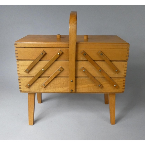 62 - A Cantileved Sewing Box (Empty)