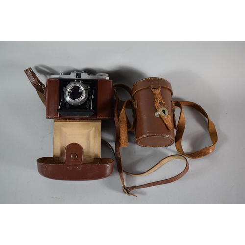 27 - A Vintage Leather Cased Zeiss Ikon Nettar Camera with Novar Anastigmat Lens Together with Lens Case ... 