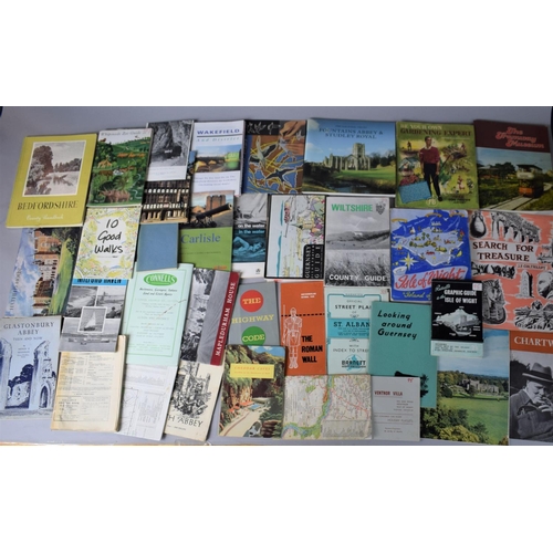 166 - A Collection of Vintage Printed Ephemera to Include Tour Guides, Maps Etc.