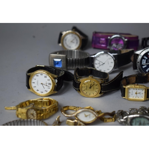 230 - A Collection of Various Gents and Ladies Wrist Watches