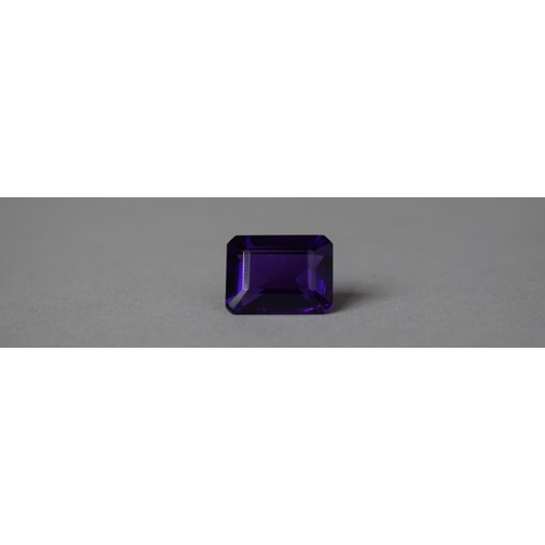 240 - A Natural Amethyst Cushion Shaped Gemstone with Appraisal Valuation of £322.80