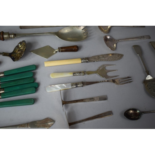 346 - A Collection of Various Metalwares to include Circular Salver, Bedchamber Stick, Napkin Rings, Vario... 