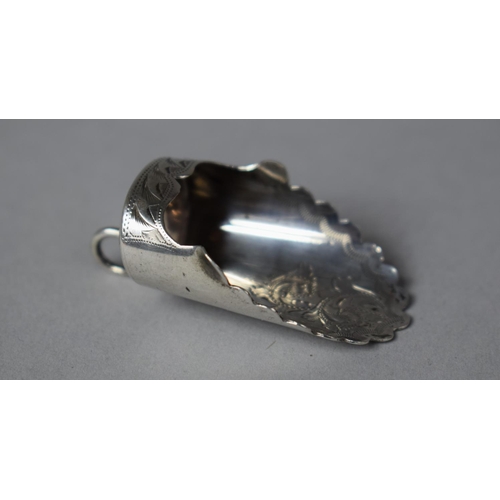 382 - A Silver Tea Caddy Spoon by William Davenport, Birmingham 1900