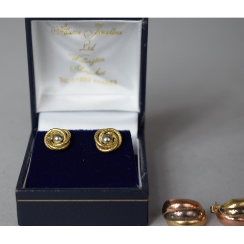 409 - A Pair of 9ct Gold Stud Earrings, 4.3g