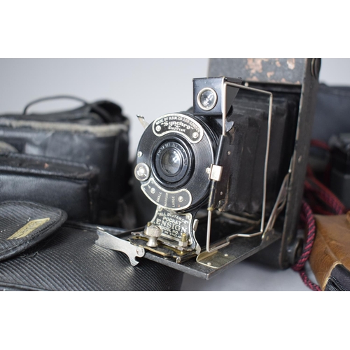 472 - A Collection of Various Vintage Cameras