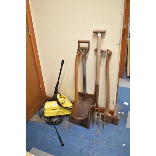 538 - A Collection of Garden Tools and a K'archer Pressure Washer