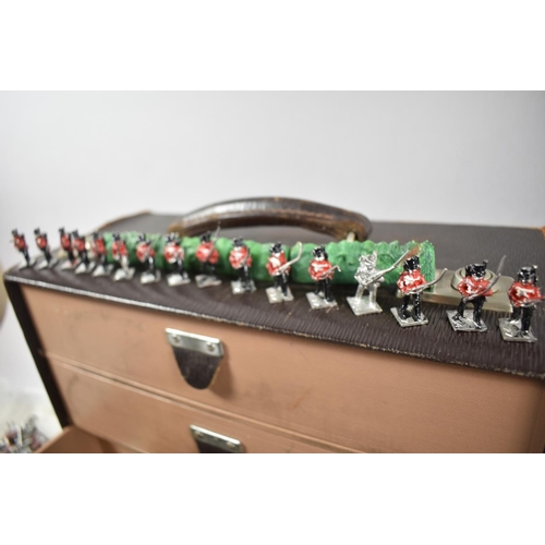 186 - A Collection of Painted and Unpainted Metal Wargaming Figures Together with Wargaming Instructions i... 