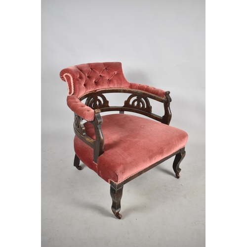 551 - A Late Victorian Ladies Tub Nursing Chair