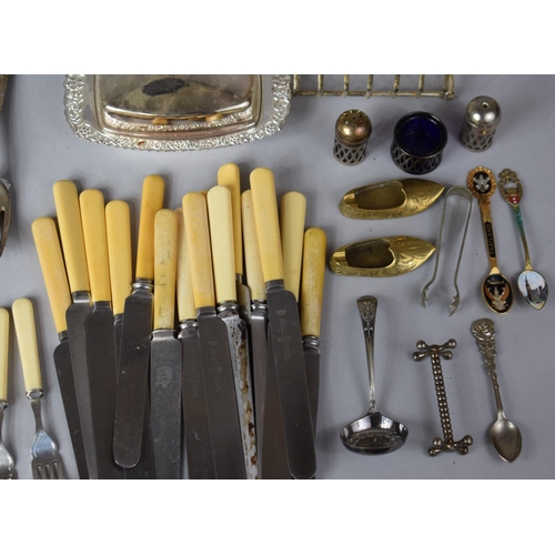 302 - A Collection of Various Cutlery to include Quantity of Mappin and Web Monogrammed M, Various Bone Ha... 