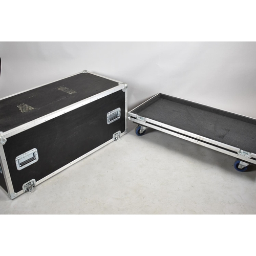 600 - A Large Rectangular Penn Flight Case, 115cm x 55cm x 70cm high