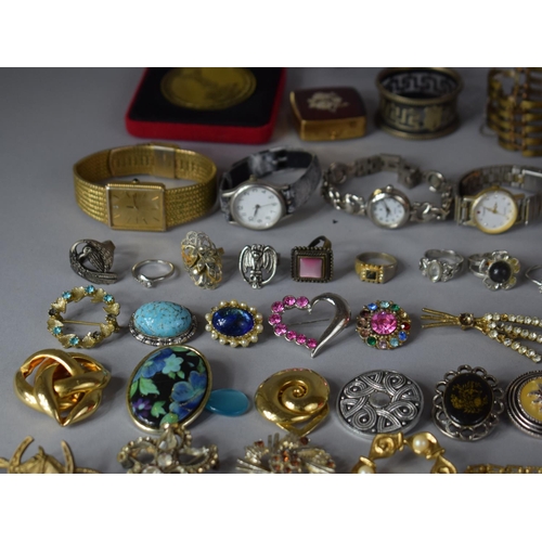 245 - A Collection of Costume Jewellery