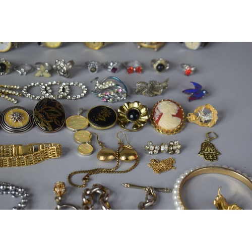 245 - A Collection of Costume Jewellery