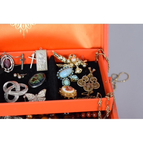 246 - A Vintage Jewellery Box Containing Costume Jewellery