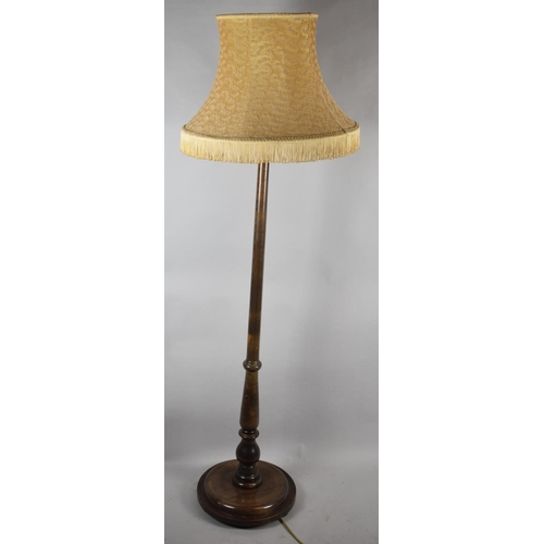 509 - An Edwardian Turned Standard Lamp on Circular Base, With Shade