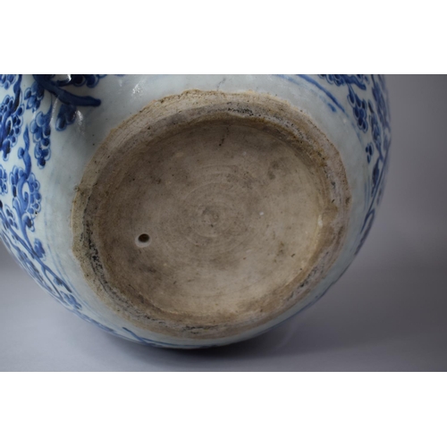50 - A Large Chinese Qing Dynasty Blue and White Fishbowl Decorated with Chrysanthemums, 37.cm Diameter a... 