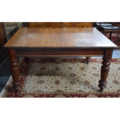 472 - A Late Victorian Mahogany Wind-out Dining Table, with Extending Mechanism but no Extra Leaf or Winde... 